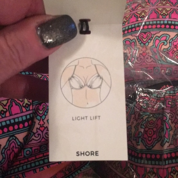 Shade & Shore multiple sizes bathing suit top NWT - Picture 7 of 8